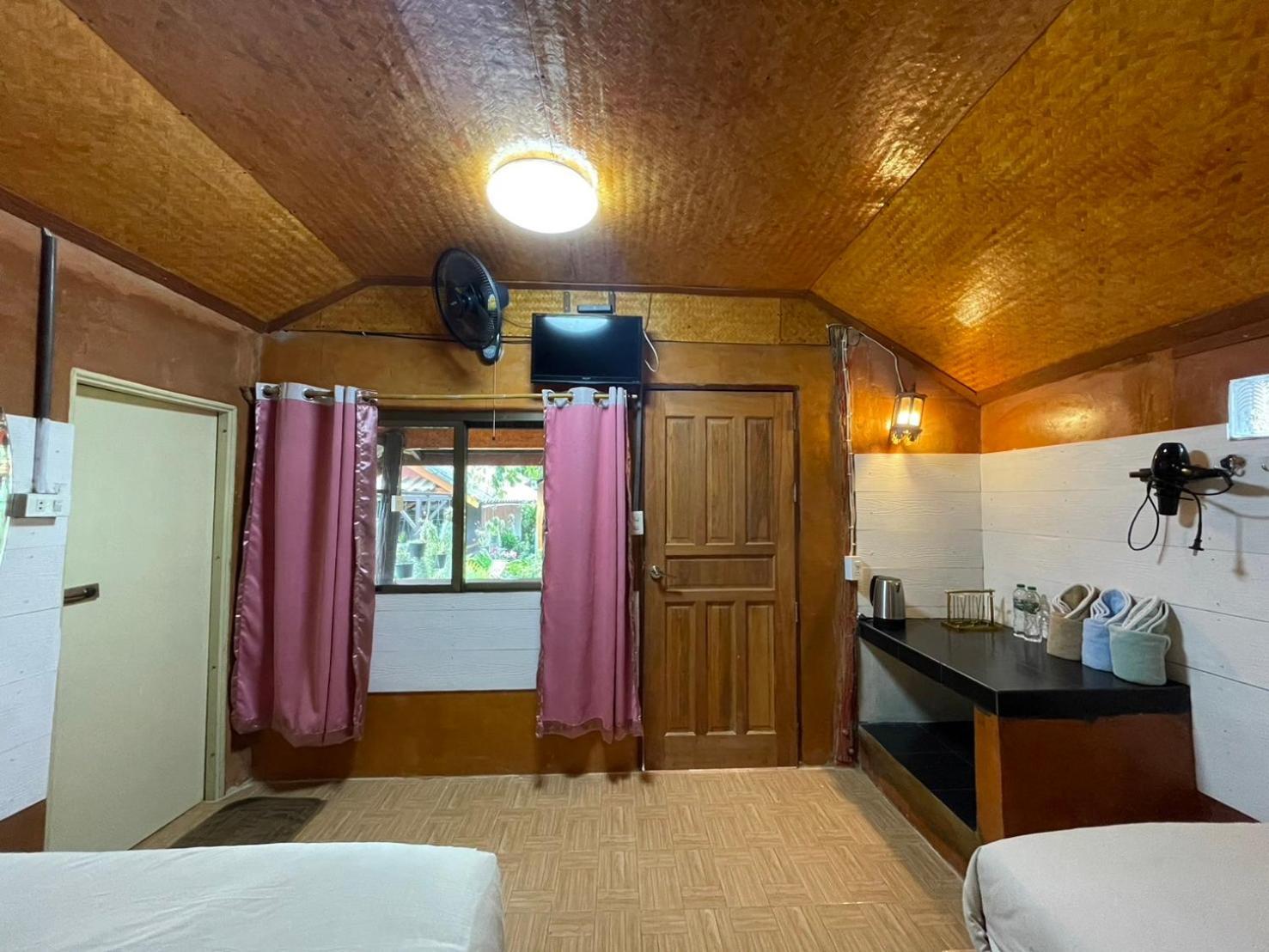 Lung Soi Nguen Homstay Pang Oung Pang Ung Extérieur photo