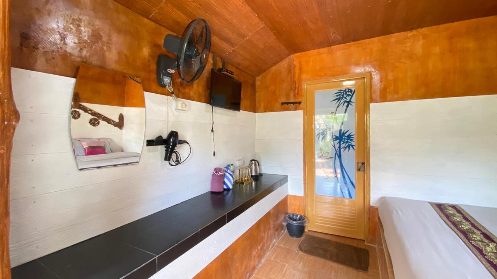 Lung Soi Nguen Homstay Pang Oung Pang Ung Extérieur photo